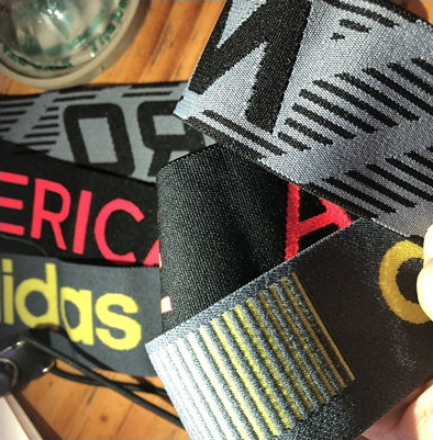 Webbing tape 
